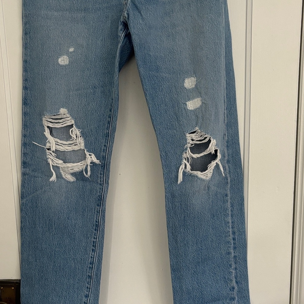 Levi's Light Blue Ripped Jeans - Picture 4 of 12